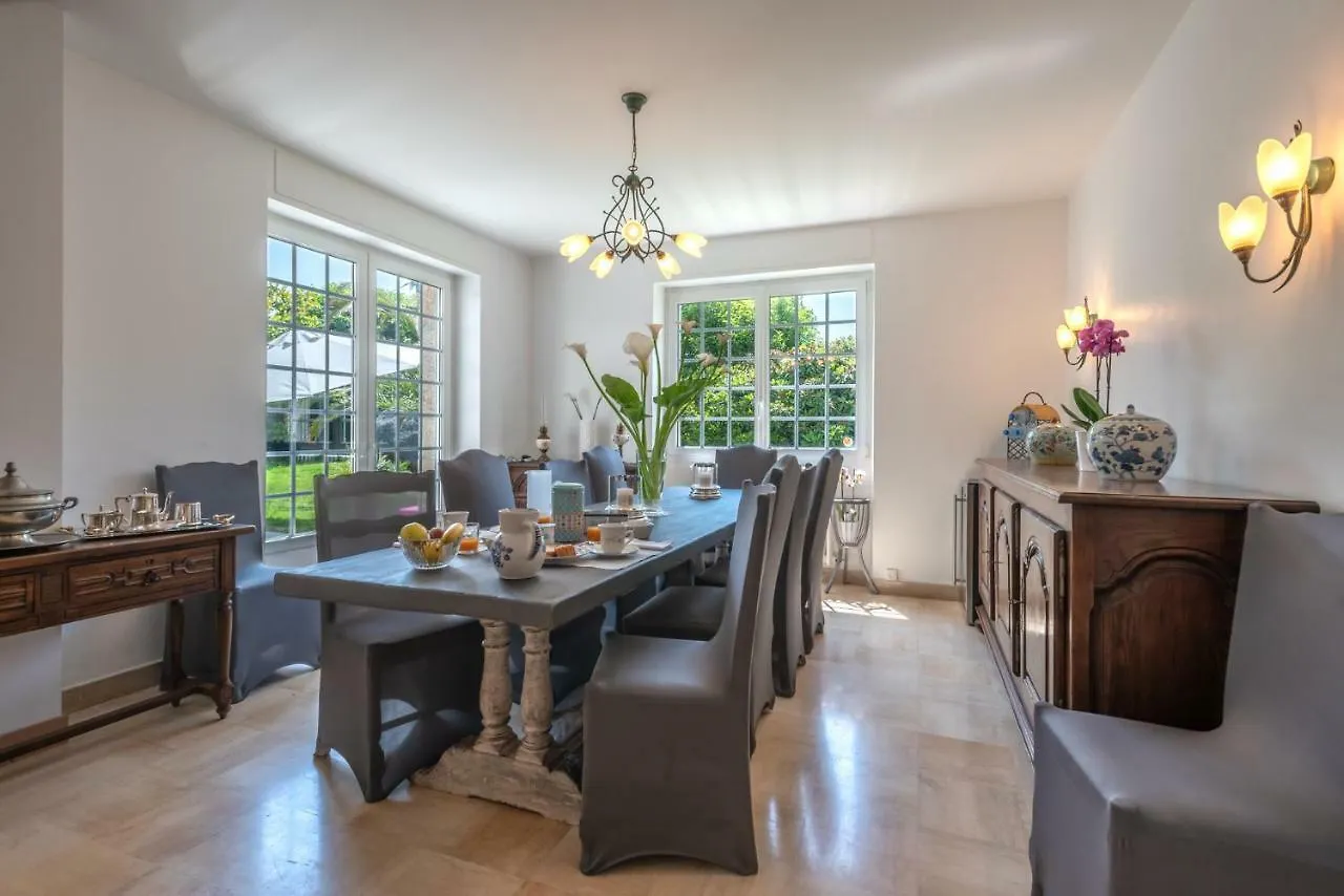 Villa Des Fleurs D'Ajoncs Concarneau Frühstückspension